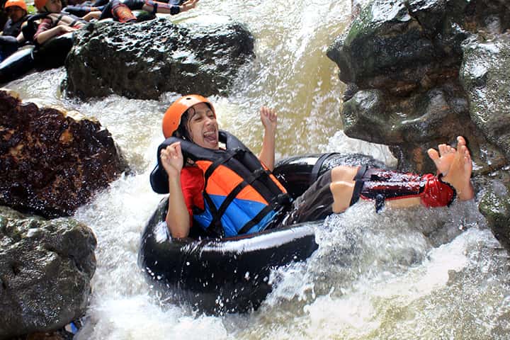 cave tubing goa kalisuci, gunungkidul